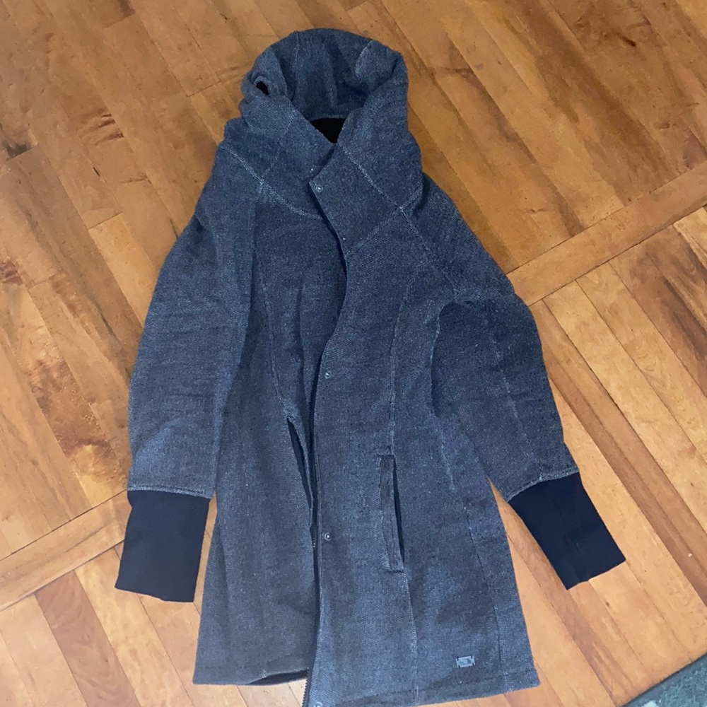 Women’s North Face Long Jacket